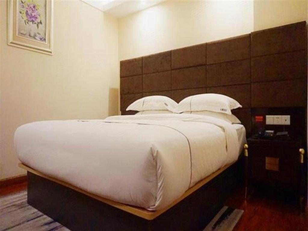 Jingtu Hotel Zhanjiang Dingsheng Plaza Store Exterior foto