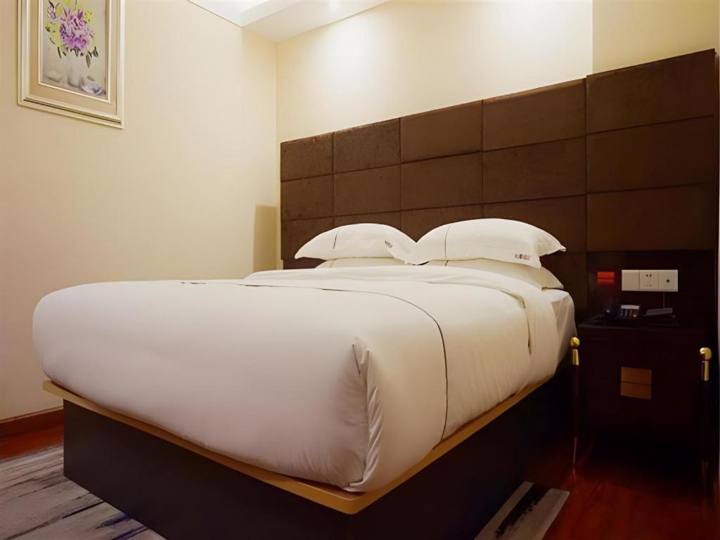 Jingtu Hotel Zhanjiang Dingsheng Plaza Store Exterior foto